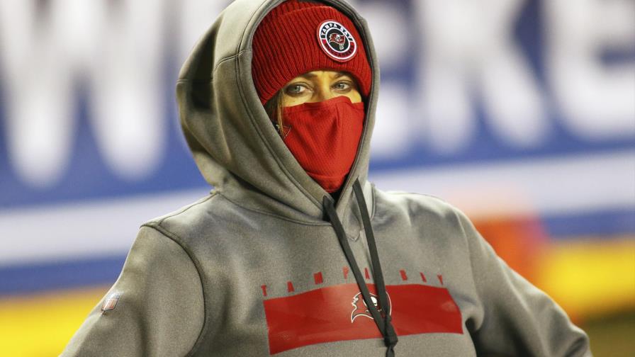Bucs llegan al Super Bowl con 2 mujeres en staff de coaches