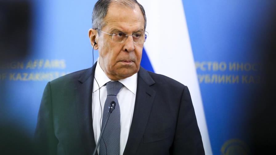 Canciller de Rusia: Política de EEUU hacia Moscú es “tonta”