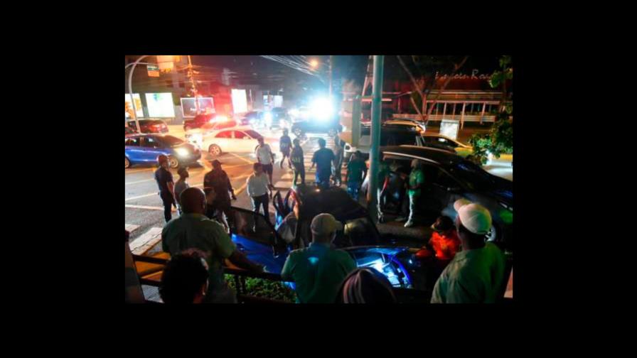 Placa de McLaren envuelto en accidente en la Abraham Lincoln está registrada a nombre de exdiputado Placa de McLaren envuelto en accidente en la Abraham Lincoln está registrada a nombre de exdiputado