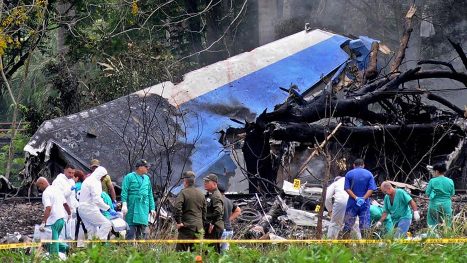 Un avión se estrelló a poco de despegar del aeropuerto José Martí , el 18 de mayo de 2018 en La Habana. El Boeing 737-200 transportaba a 105 pasajeros en dirección a Holguín y se precipitó a tierra en el municipio de Boyeros, en un área de cultivos agrícolas.