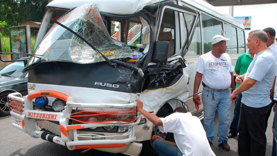 Estudio revela siete personas mueren al día en el país por accidentes de tránsito Estudio revela siete personas mueren al día en el país por accidentes de tránsito