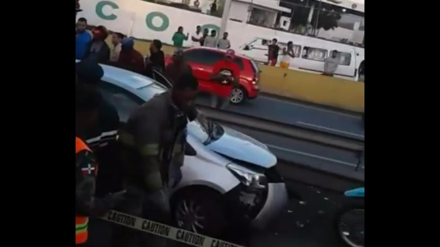 Mueren dos personas y otras dos resultan heridas en un accidente en San Cristóbal Mueren dos personas y otras dos resultan heridas en un accidente en San Cristóbal