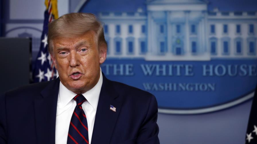 Crecen las diferencias entre Donald Trump y expertos médicos