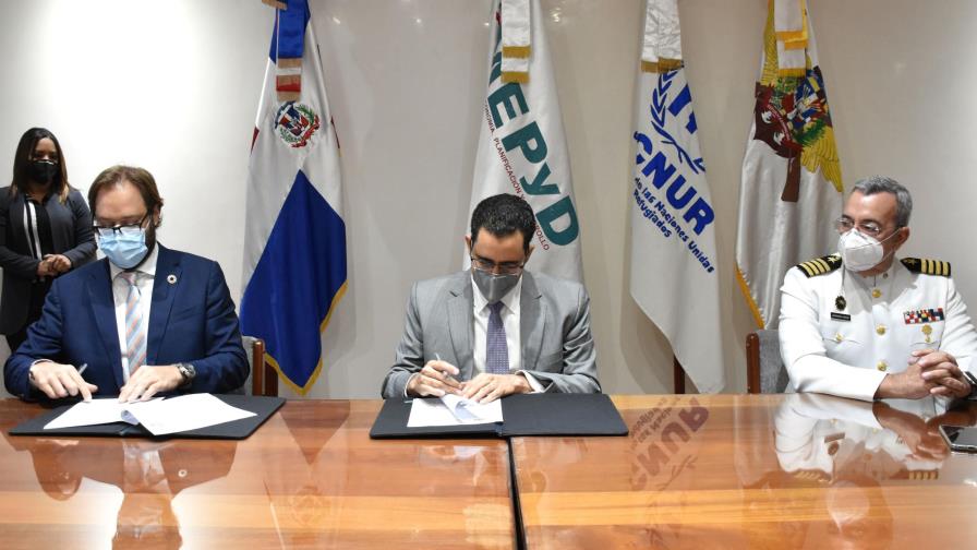 Gobierno recibe 25 unidades de alojamiento temporal para el COVID-19 por parte de la ACNUR