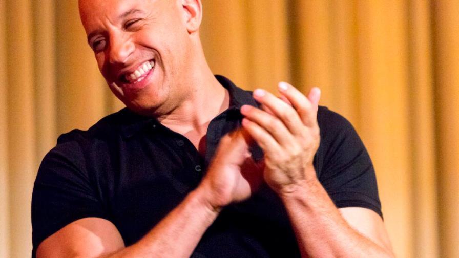Vin Diesel se fue de vacaciones y su físico sorprende en redes sociales 