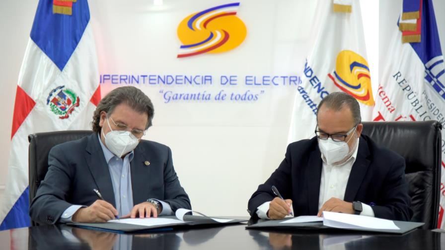 Firman acuerdo para transparentar el subsidio eléctrico a través del BonoLuz