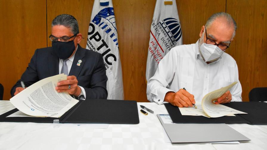 Firman acuerdos que fomentarán la transformación digital del Estado 