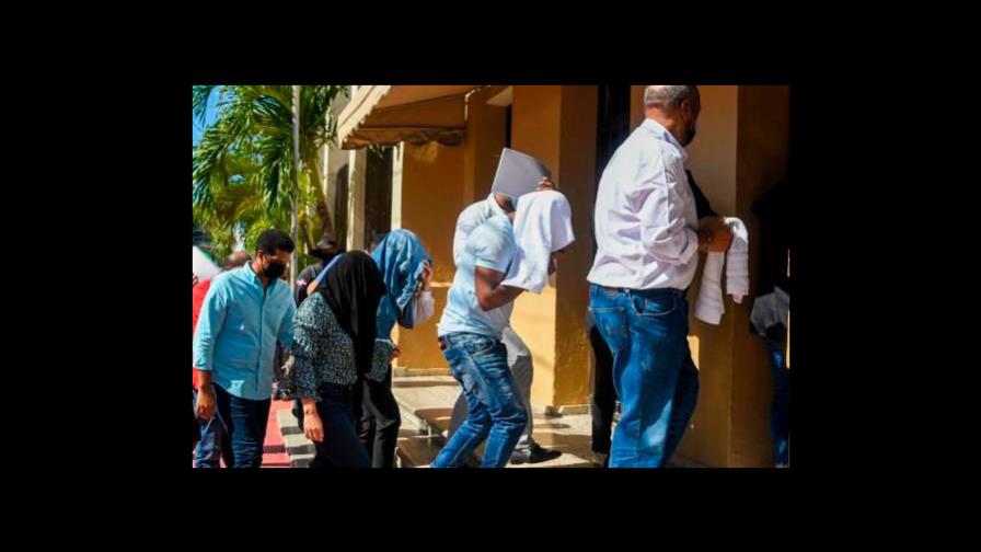 Tribunal rechaza incidentes de inadmisibilidad del caso Larva
