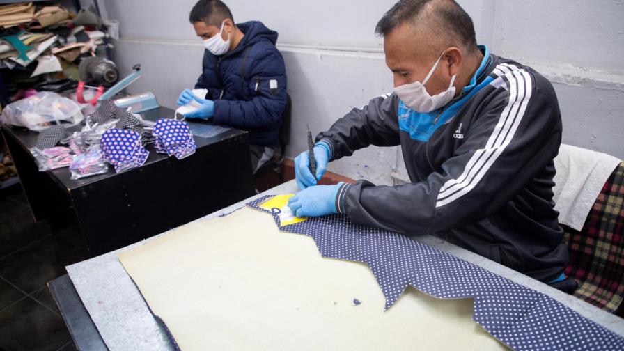 Los presos se unen para sacar el COVID-19 de la mayor cárcel de Latinoamérica 