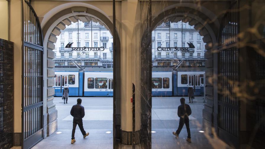 Escándalo de espionaje empaña a Credit Suisse