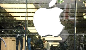 Apple presenta un primer MacBook Pro con pantalla t&aacute;ctil
