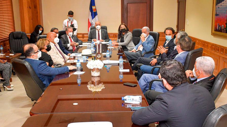 AFP dicen agilizan entrega de fondos de afiliados fallecidos