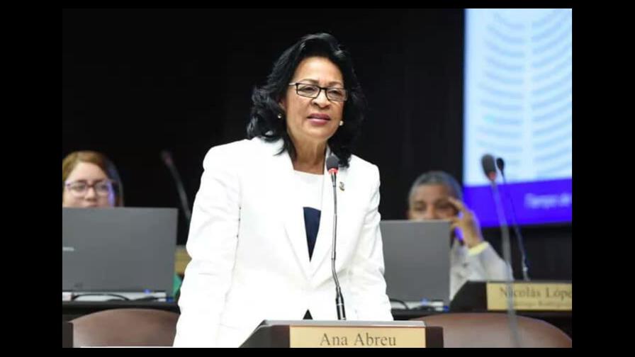 Da positivo al COVID-19 diputada Adalgisa Abreu, quien es esposa de director de Pasaportes