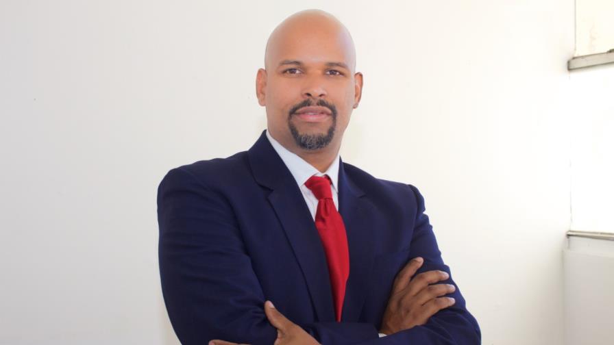 Joven reformista Adan Tejeda aspira alcaldía de Sosúa 