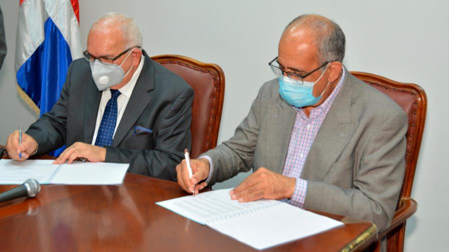 IAD y Bagrícola firman acuerdo interinstitucional 