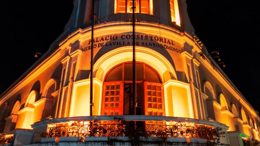 Alcaldía del Distrito enciende luces naranjas en el día de la no violencia contra la mujer