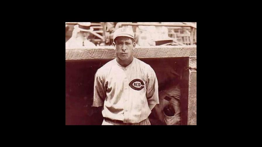 Adolfo Luque, primer latino lanzó SM