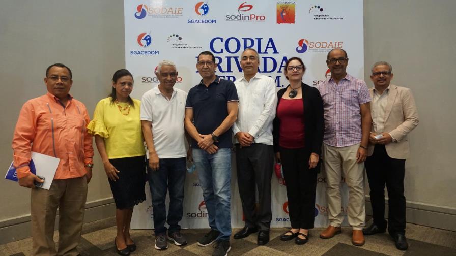 Expertos plantean la urgencia de que el Estado haga cumplir la Ley de Copia Privada que protege a creativos Expertos plantean la urgencia de que el Estado haga cumplir la Ley de Copia Privada que protege a creativos