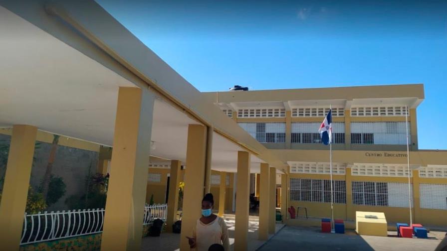ADP denuncia casos de COVID-19 en 14 escuelas en Haina ADP denuncia casos de COVID-19 en 14 escuelas en Haina