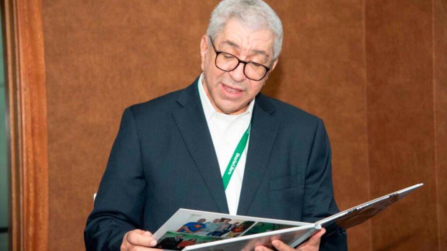 Acróstico: Adriano Miguel Tejada Escoboza, el zajurín de las noticias Acróstico: Adriano Miguel Tejada Escoboza, el zajurín de las noticias