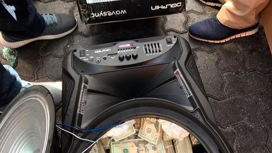 Aduanas se incauta de más de 2 millones de dólares en Puerto de Haina Oriental Aduanas se incauta de más de 2 millones de dólares en Puerto de Haina Oriental