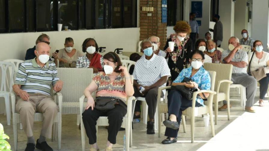 Gobierno activa la plataforma de citas para vacunas contra el COVID-19