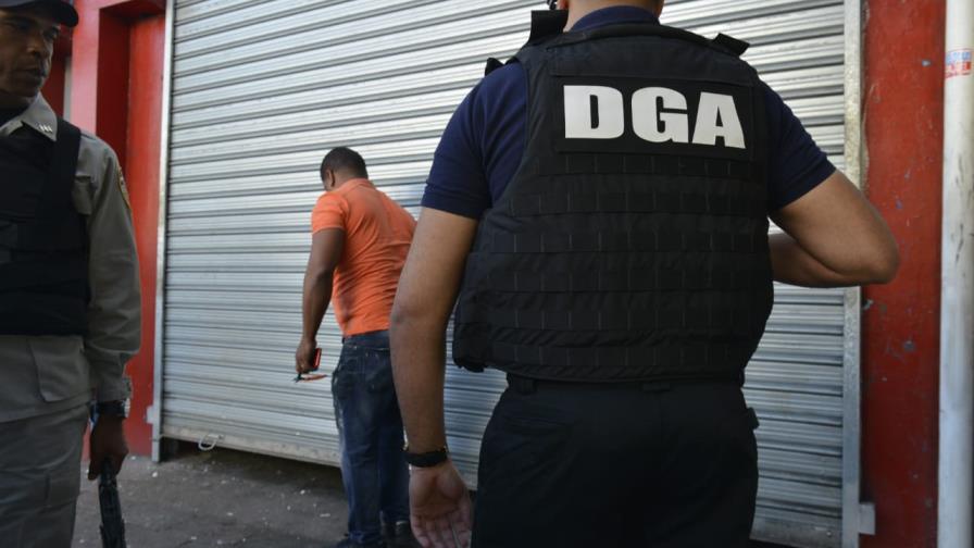 Aduanas desmantela supuesta banda se dedicaba a introducir vehículos junk Aduanas desmantela supuesta banda se dedicaba a introducir vehículos junk