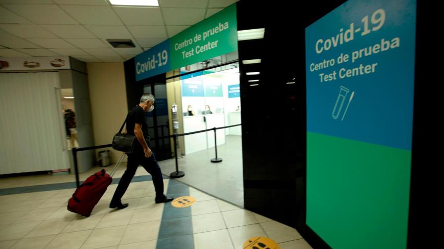 Prueba o no prueba: el dilema en los aeropuertos americanos ante COVID-19