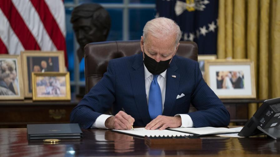 Biden firma nuevas órdenes ejecutivas en materia migratoria
