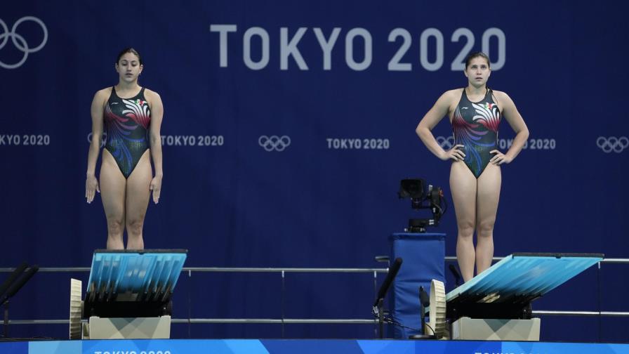 Mendoza y Hernández rozan el podio olímpico sincronizado