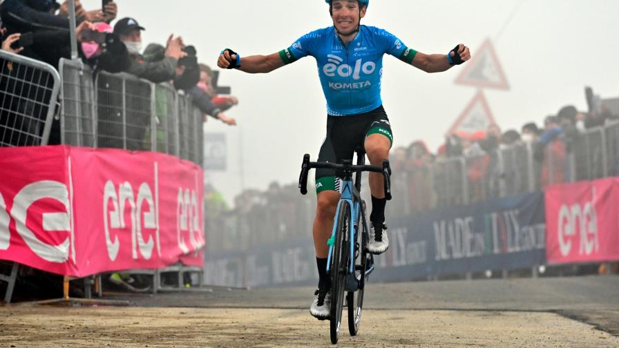 Giro: Fortunato gana 14ta etapa, Bernal extiende ventaja Giro: Fortunato gana 14ta etapa, Bernal extiende ventaja