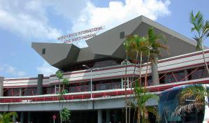 Aduana de Cuba detiene a un pasajero con 37 cápsulas de cocaína en su cuerpo