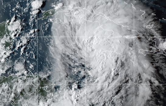 Ida embiste a Cuba por Pinar del Río y se dirige a EEUU