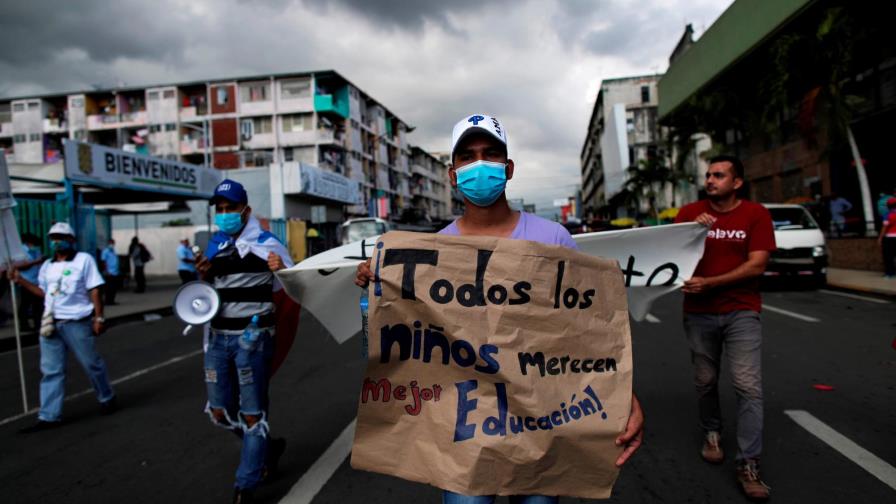 Exigen internet gratis para estudiantes en Panamá en tiempos de pandemia