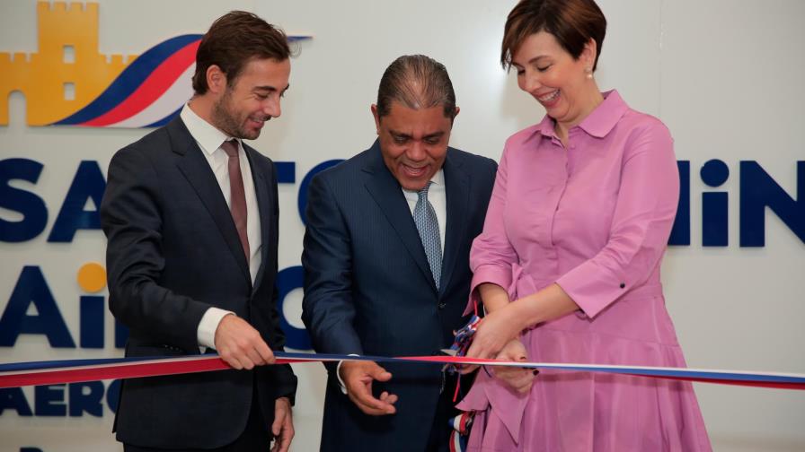 Aerodom inaugura primera fase de la remodelación del atrio central del aeropuerto Las Américas