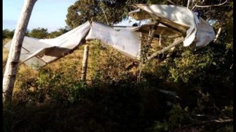 Avioneta que se precipitó en La Altagracia es de fabricación rudimentaria, dicen expertos Avioneta que se precipitó en La Altagracia es de fabricación rudimentaria, dicen expertos