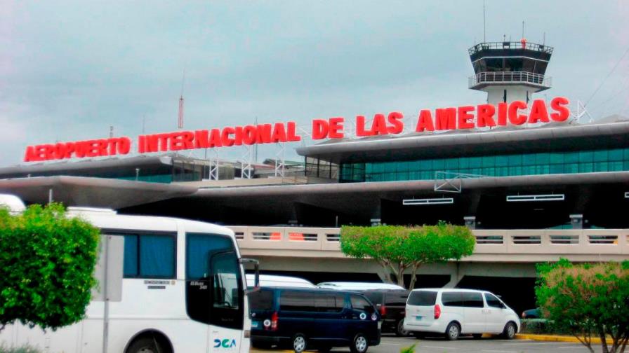 Alrededor de ocho vuelos han sido cancelados y 16 desviados por efectos de la tormenta Fred 