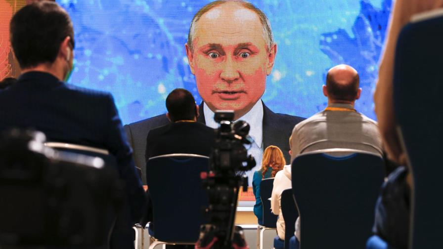 Putin niega toda participación en envenenamiento de enemigo Putin niega toda participación en envenenamiento de enemigo