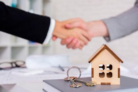 Agentes inmobiliarios se quejan de que la ley que crea el Ministerio de la Vivienda no los regule