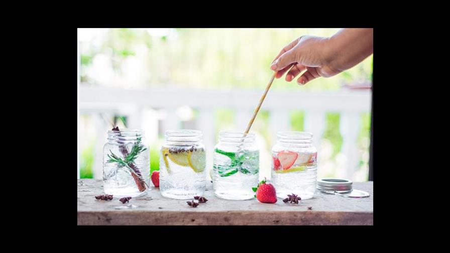 Aguas de verano para combatir el calor