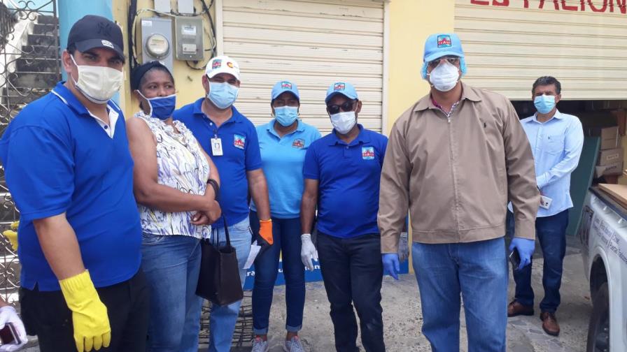 Moradores de Villa Faro logran que la CAASD le suministre agua en camiones