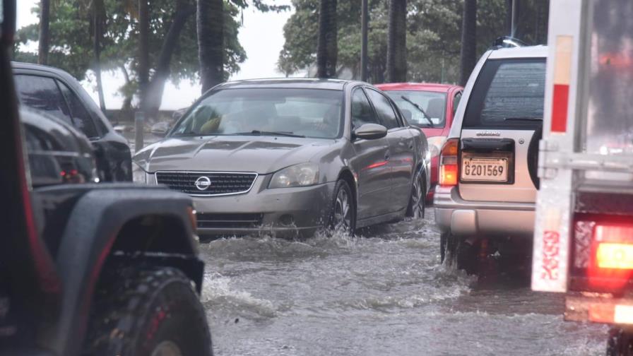 Los aguaceros continuarán; mantienen cinco provincias en alerta por posibles inundaciones 