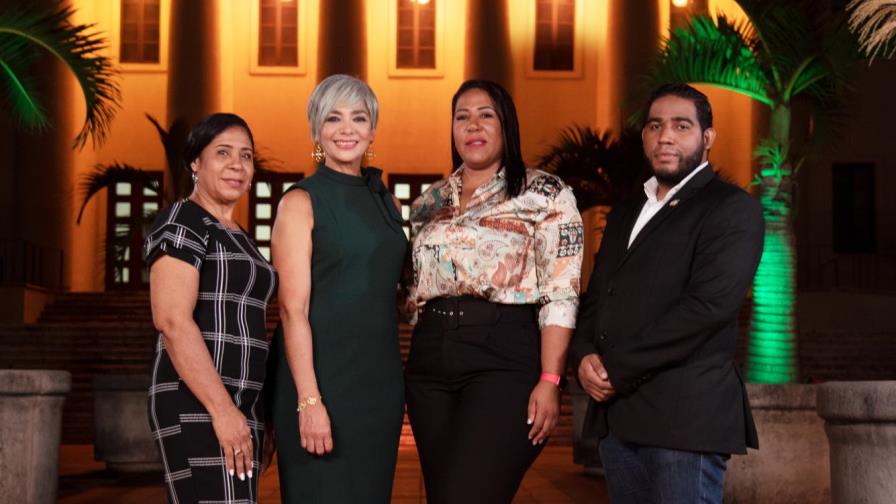 Programa de televisión con una entrega especial a la memoria de El Artístico Programa de televisión con una entrega especial a la memoria de El Artístico