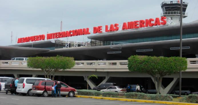 En Aeropuerto de Las Américas hay 16 operaciones de vuelos de emergencia para sacar extranjeros del país 