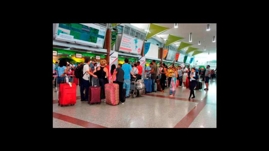 Aeropuertos de Aerodom han movido más de 85 mil personas este mes