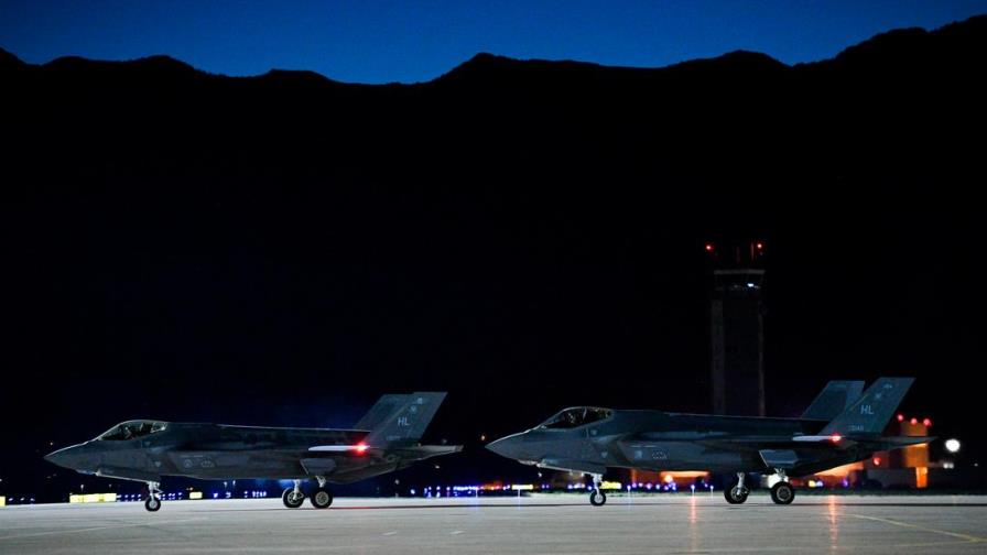 Avión de combate de los Estados Unidos se estrella durante misión de entrenamiento