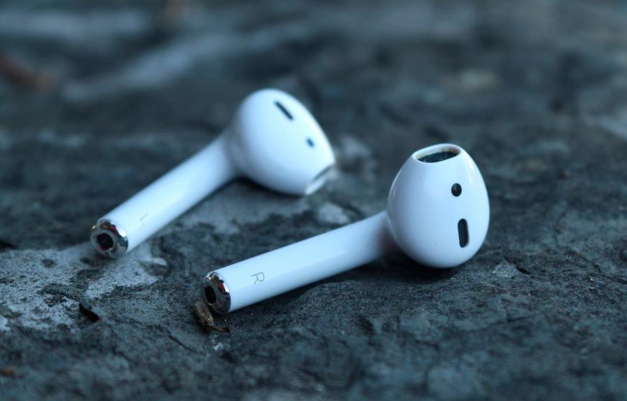Apple saca una versión “pro” de los AirPods, con cancelación activa de ruido