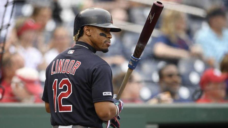 Lindor, estelar jugador Grandes Ligas, firma con Caguas, en Liga Puerto Rico