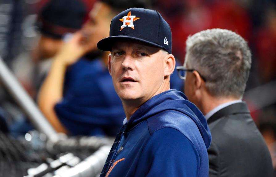 Hinch, el manager de los Astros campeones robando señas, consigue trabajo en Grandes Ligas