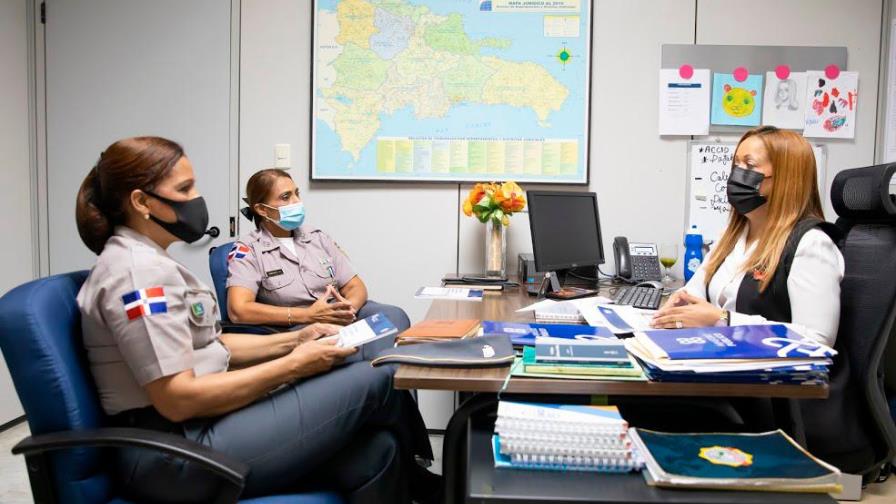 La Procuraduría y Policía coordinan acciones para enfrentar violencia de género